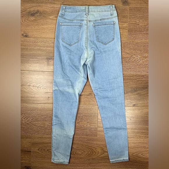 Women’s NEW Missguided Light Blue High Waist Denim Skinny Jeans, SZ: 4P - NWT - Picture 5 of 5